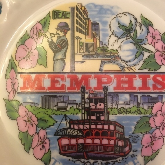 VINTAGE Decorative Memphis plate. - Picture 2 of 4